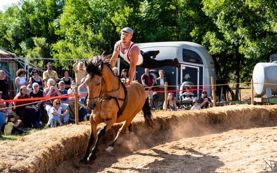 maxou atlas surfait spectacle.jpg